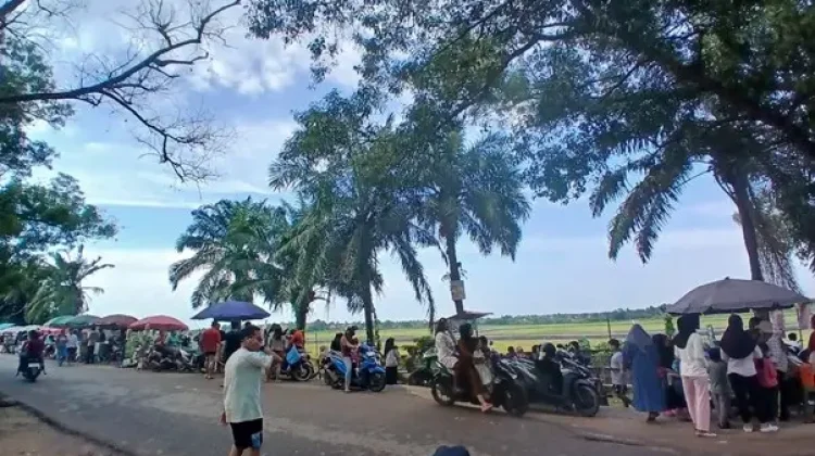 Naik Turun Pesawat di Bandara SMB II Jadi Hiburan Warga Palembang